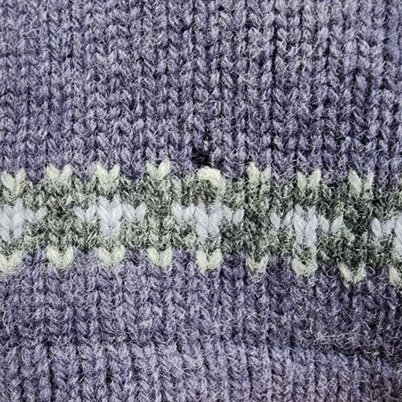 Eddie Bauer Vintage Fair Isle Lambs Wool Sweater | Small | Purple Cream Gray - Picture 9 of 9
